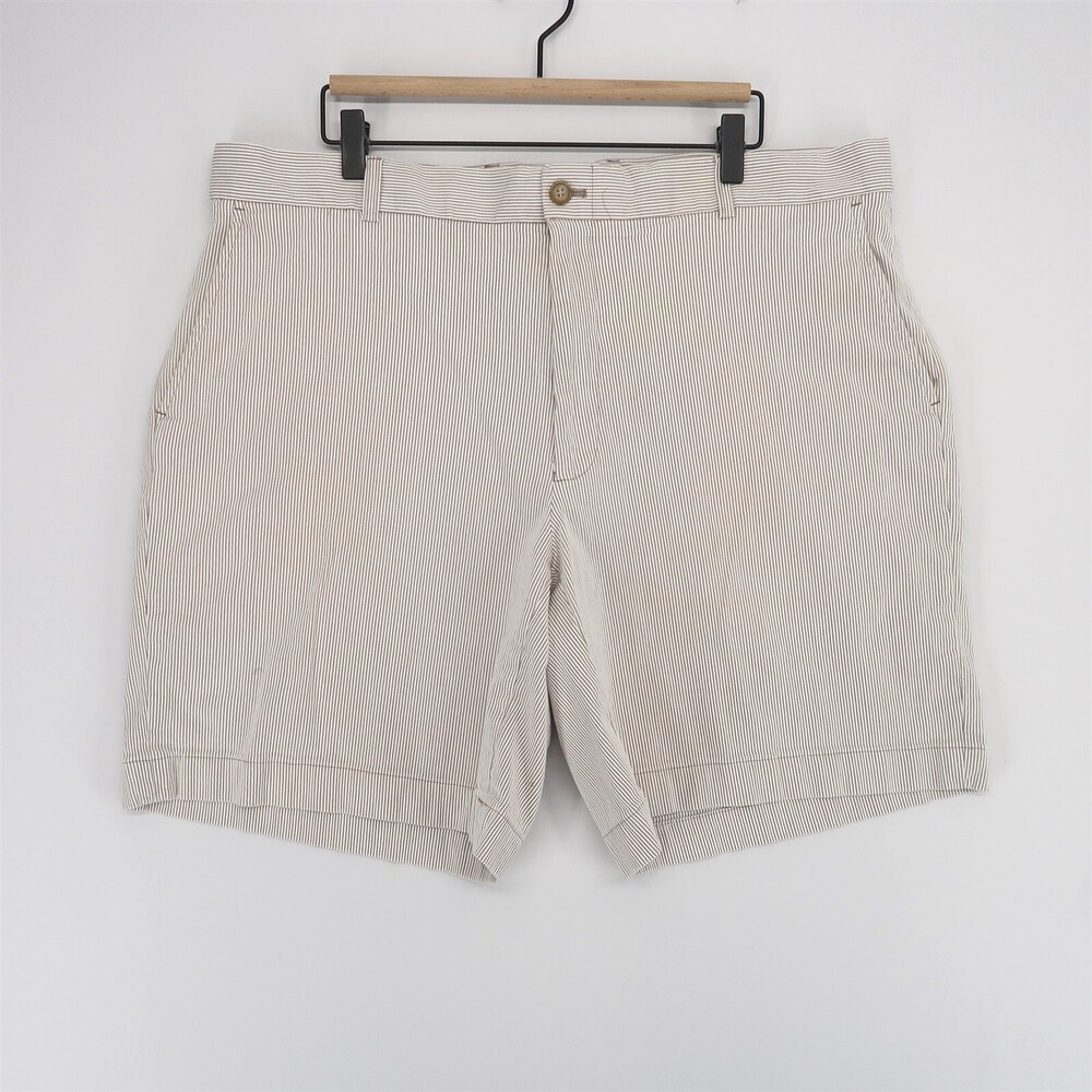 Southern Tide The Skipjack Shorts Mens 40 Beige Striped Seersucker Flat Front
